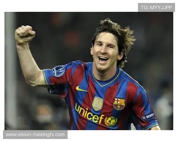 从贫困到荣耀 足球巨星背后的感人奋斗故事