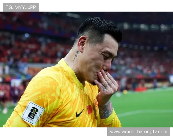 足球球星捂脸动作解读：从情感宣泄到标志性庆祝方式的转变